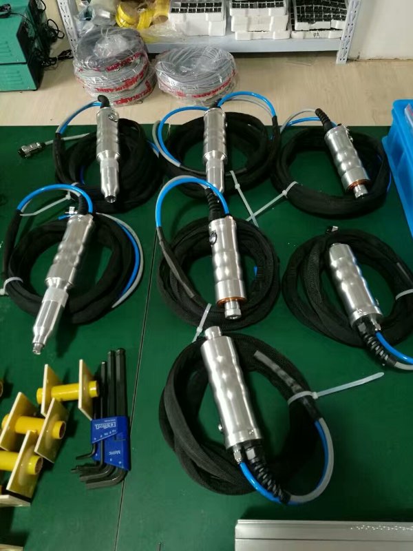   Ultrasonic equipment